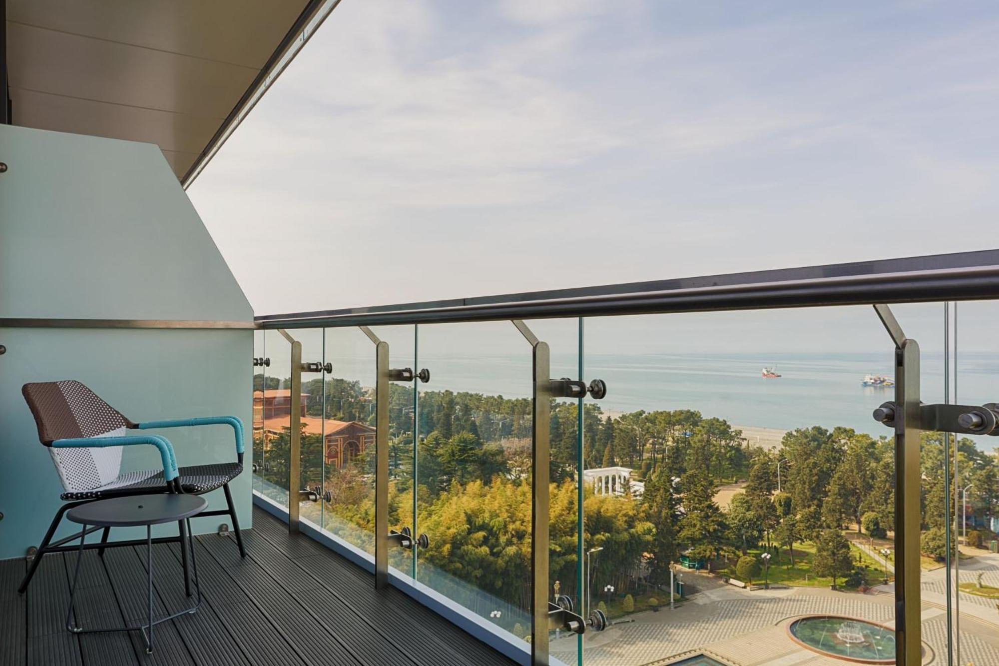 Le Meridien Batumi Exterior foto